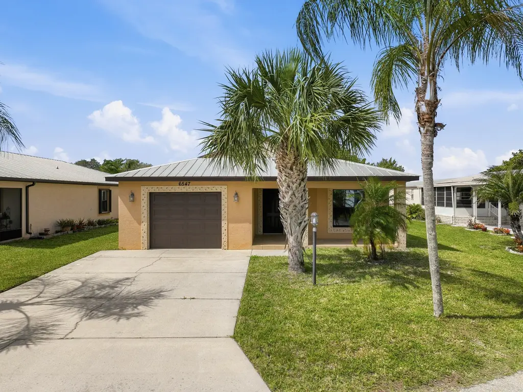 6547 Zapote Ct