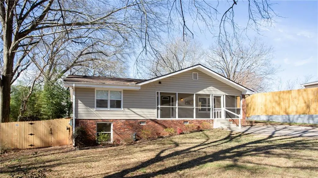 848 East Ave