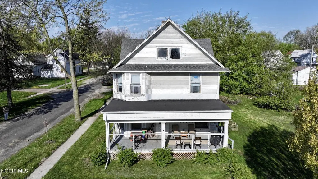 4201 Burnham Ave