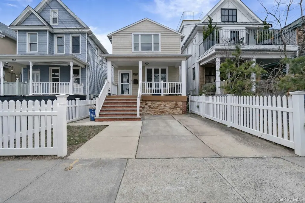 148 Beach 93rd St