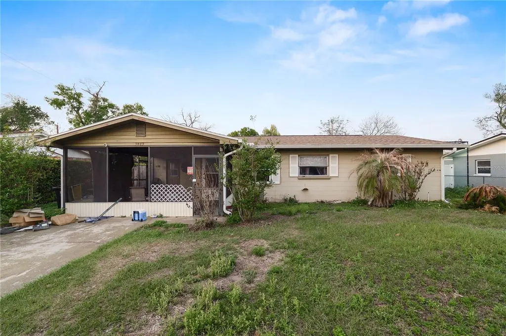 3449 Doreen Dr