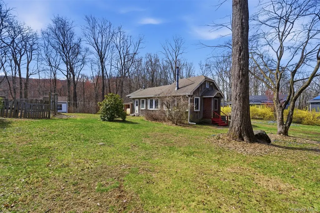 35 Highland Rd