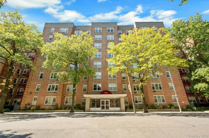 5 Sadore Ln Unit 3S