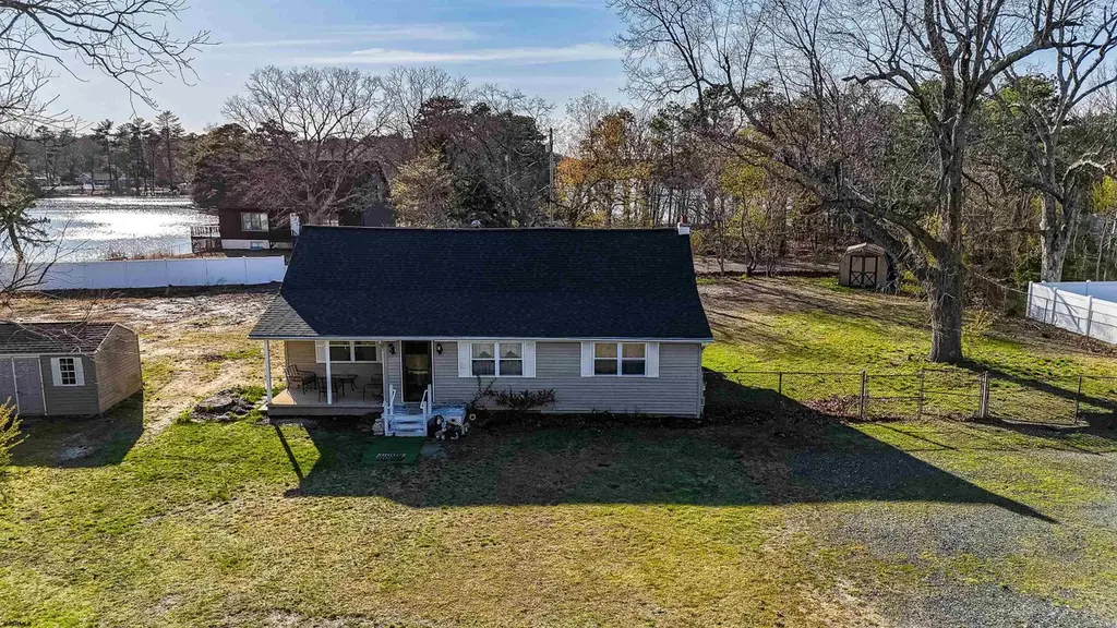 111 Cains Mill Rd