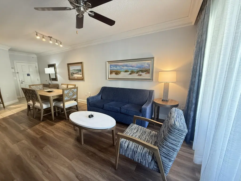 10 Harbor Blvd Unit E203C