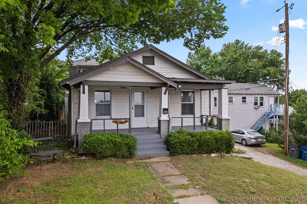 1415 W Reconciliation Way