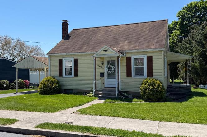 125 S Windsor Ave