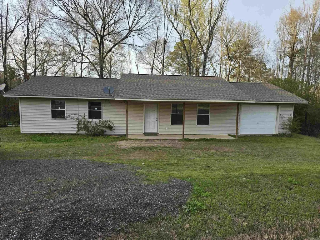 3076 Highway 26