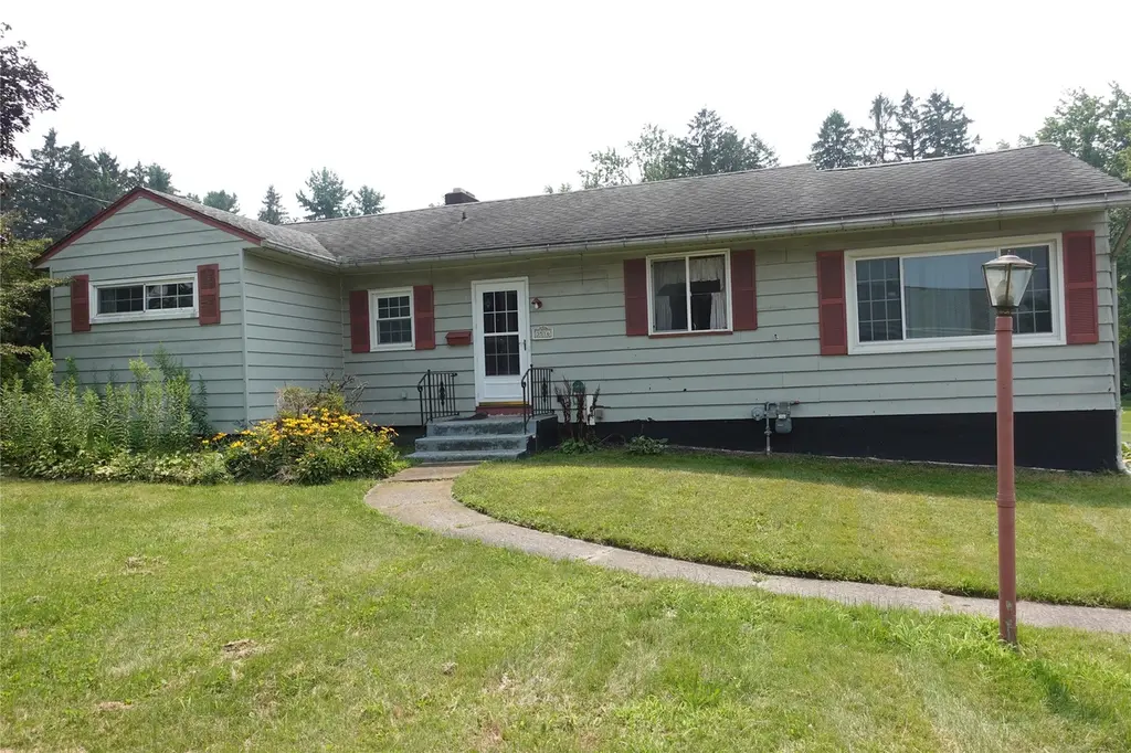 3516 Stratford Dr