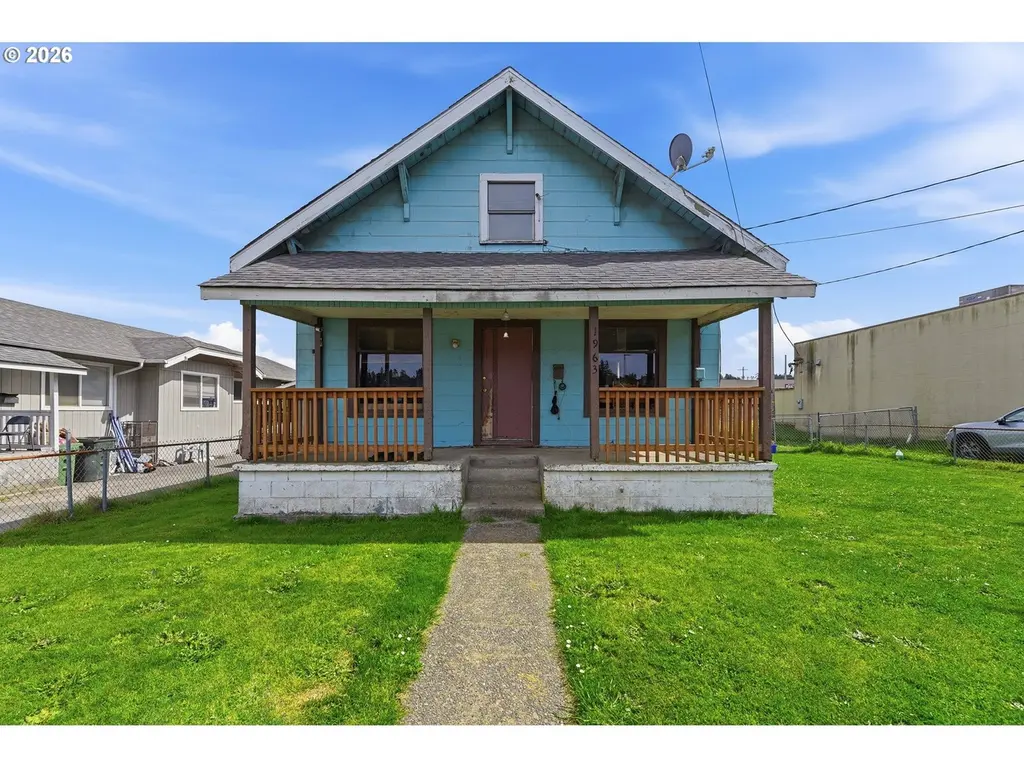 1963 Broadway Ave