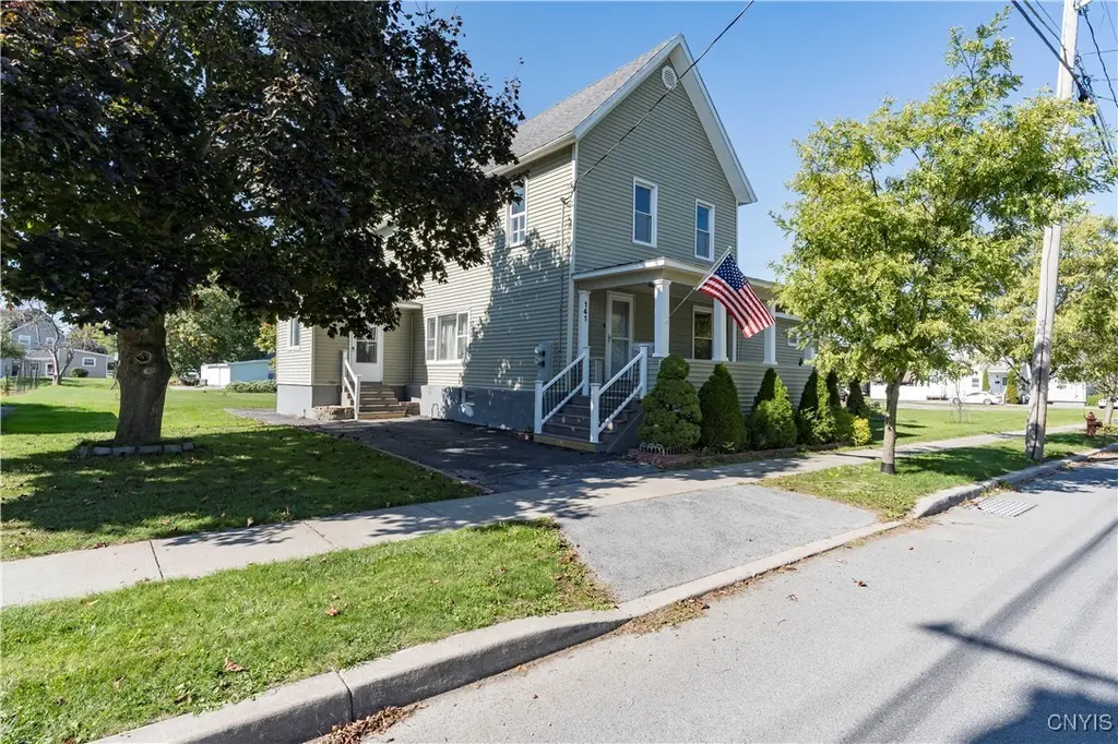 141 Breen Ave