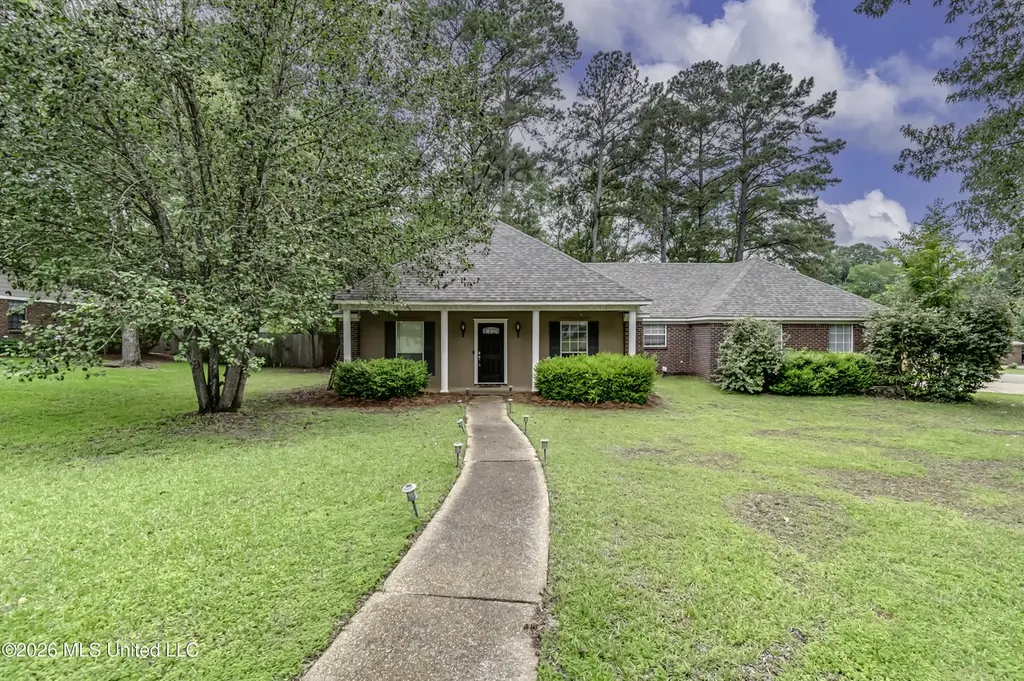 133 Oak Ridge Cir