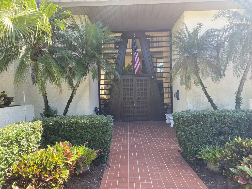 1800 SE Saint Lucie Blvd Unit 5-203