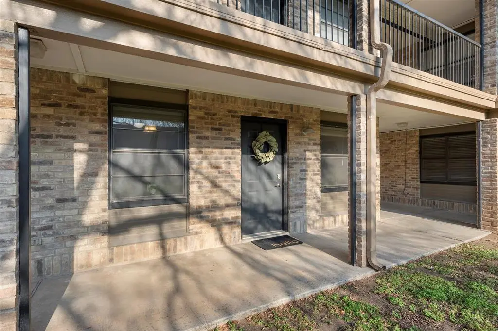 1214 Baylor Ave #116