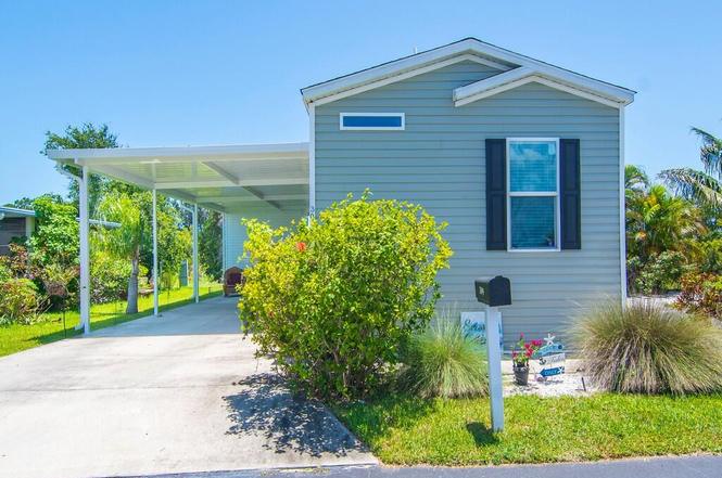 309 Mockingbird Ave