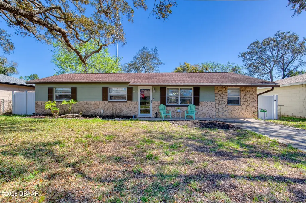 1929 Linda Ave