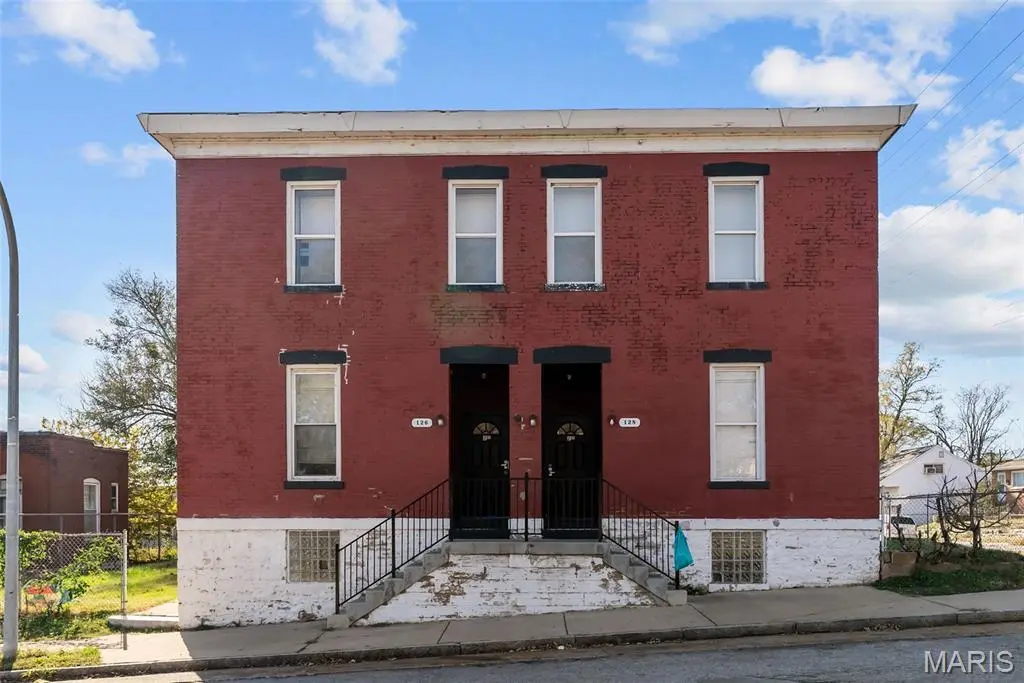 126 Haven St