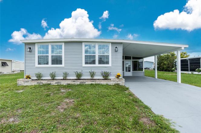 1370 Blue Heron Dr