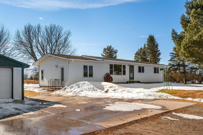 2565 195th Ave