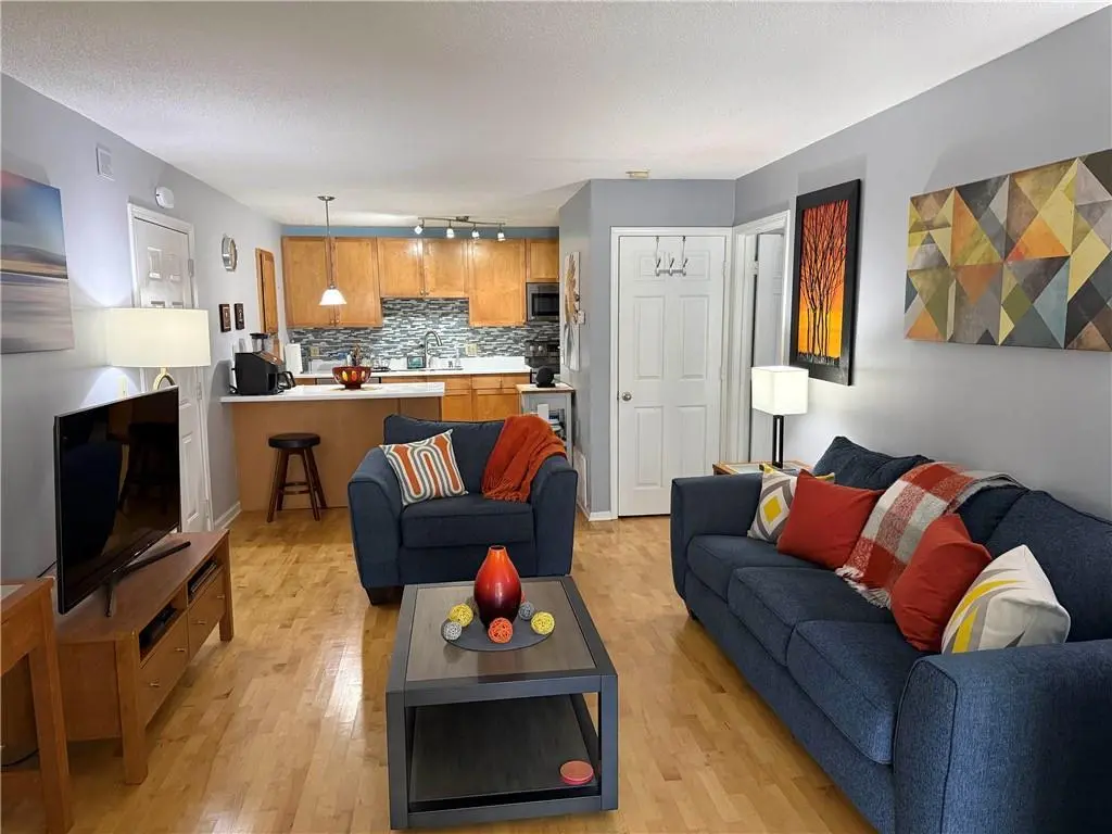 2657 Lenox Rd Unit B23