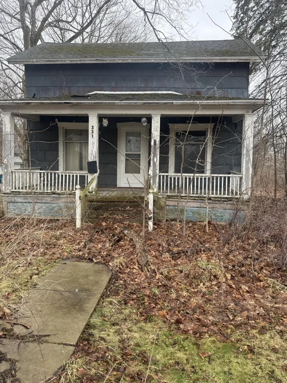 331 S Main St