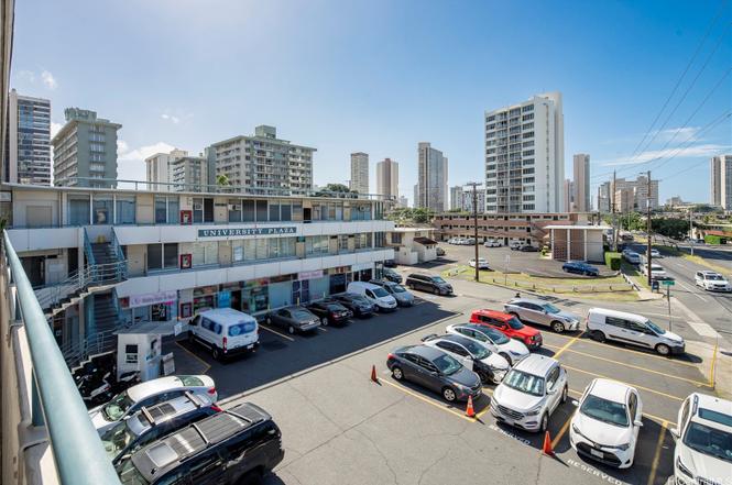931 University Ave #308