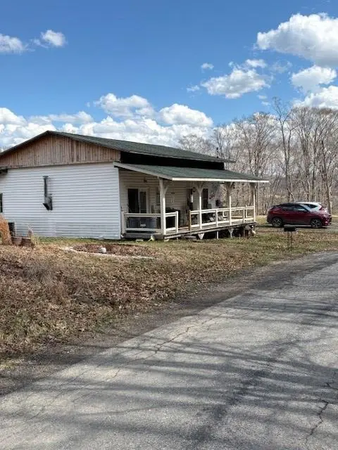 3805 Horseshoe Creek Road, Victor Rd