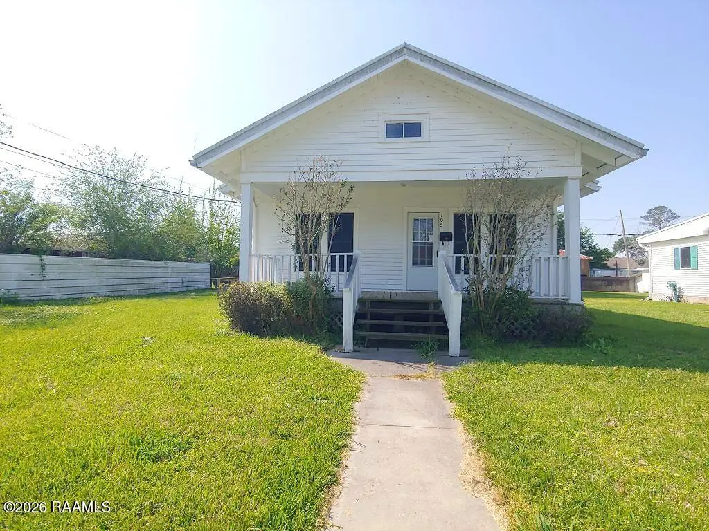 105 5th St