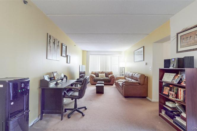 1275 Grant Ave Unit 4I