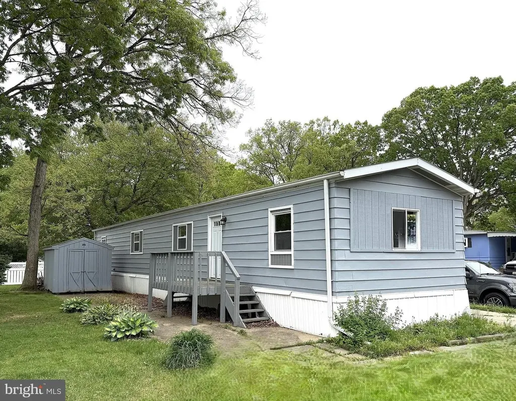 3517 Wagon Train Rd