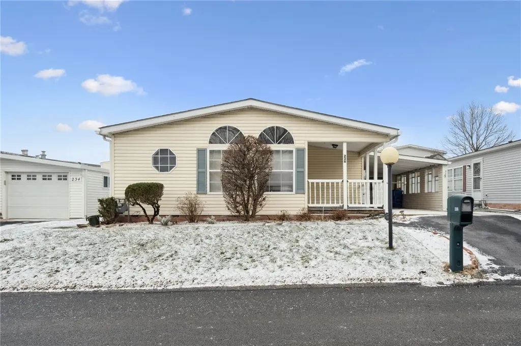 236 Ridge Ln