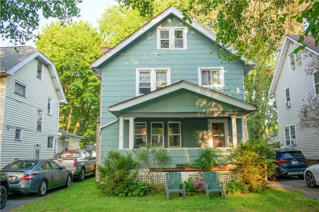 64 Pershing Dr