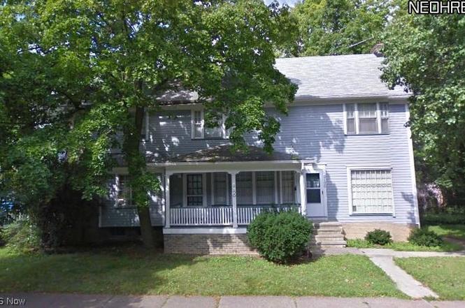 2100 Cottage Grove Dr
