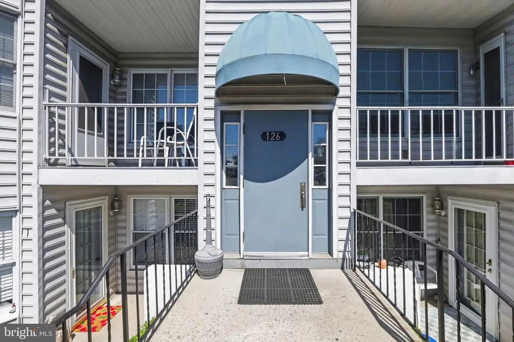 126 W Portland St
