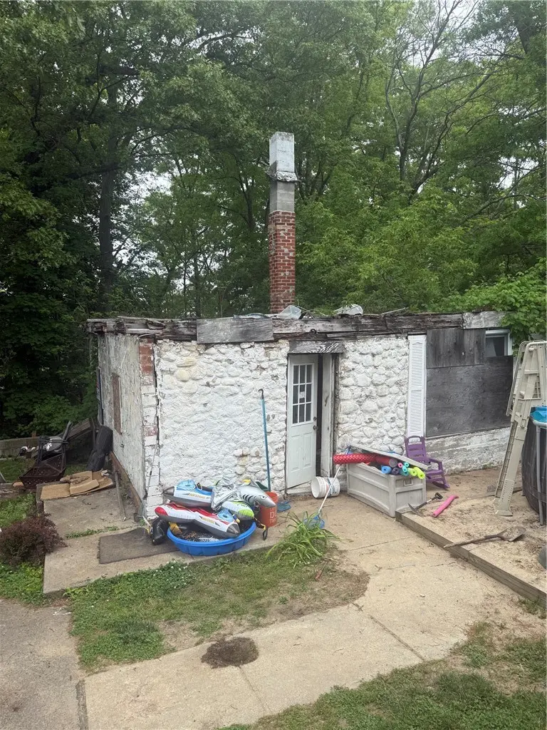 264 Aylsworth Ave