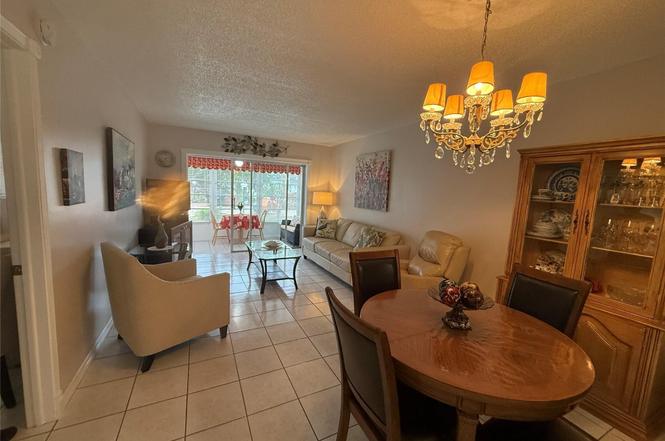 2901 NW 46th Ave #106