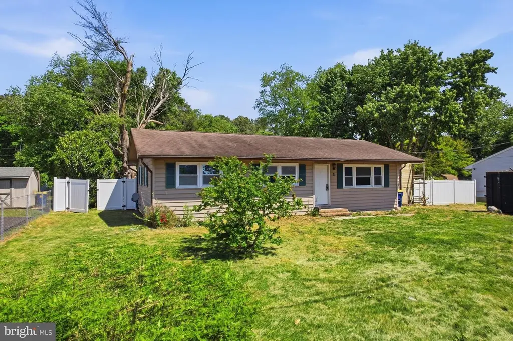 3 Lowber St