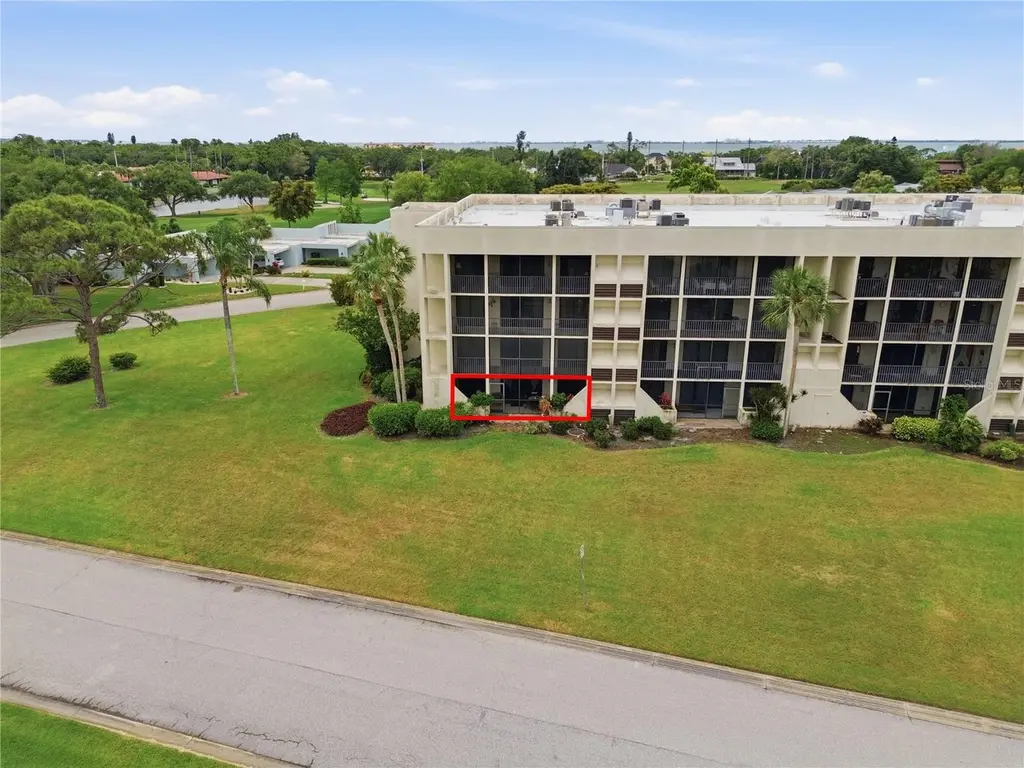 6114 43rd St W Unit 104E