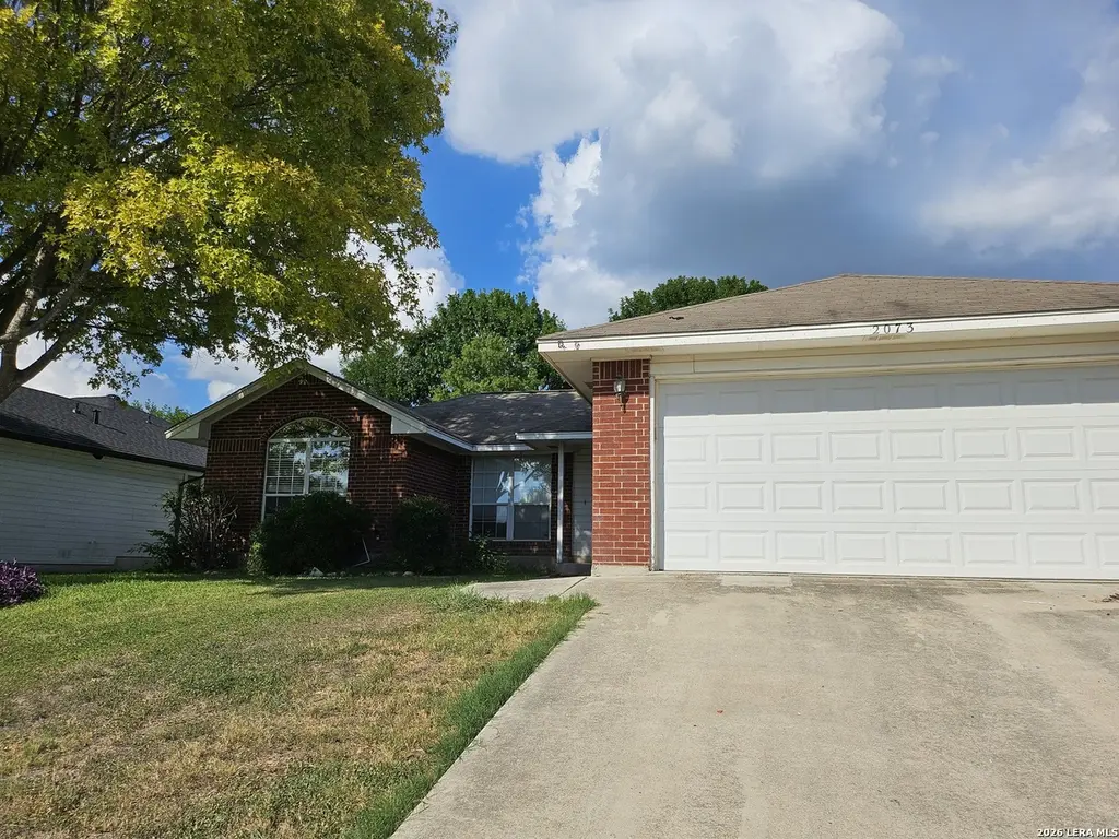 2073 Bentwood