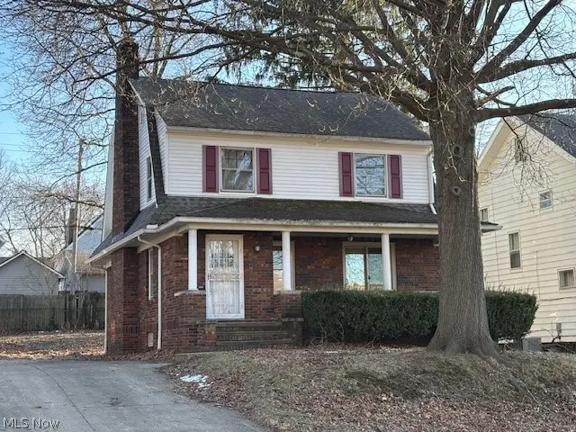 422 N Firestone Blvd