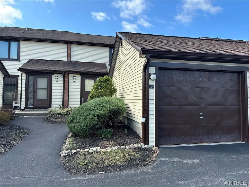 304 Charlesgate Cir