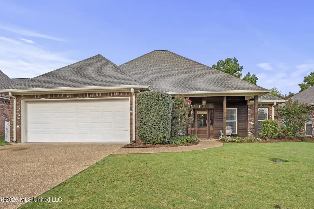 164 Regatta Dr
