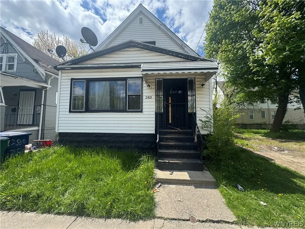 282 Stevens Ave