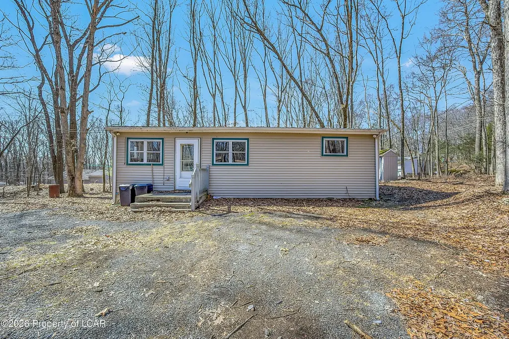 2208 Linden Ln