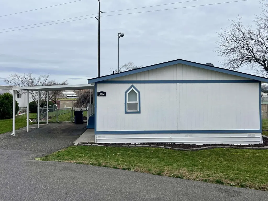 3517 Road 84, 106b Unit 106B