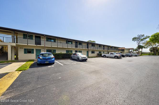 430 Breakwater Dr #29