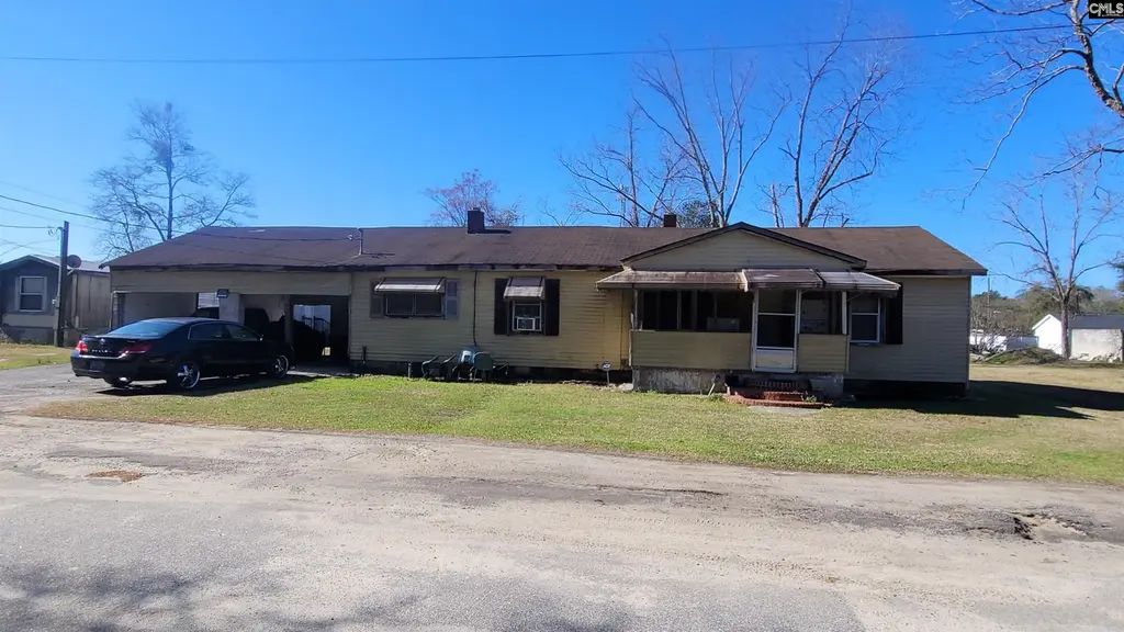 140 Franklin St