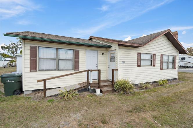 3345 Bahia Vista St