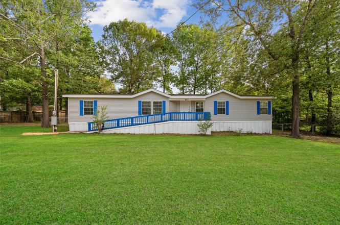 651 Cedar Point Dr