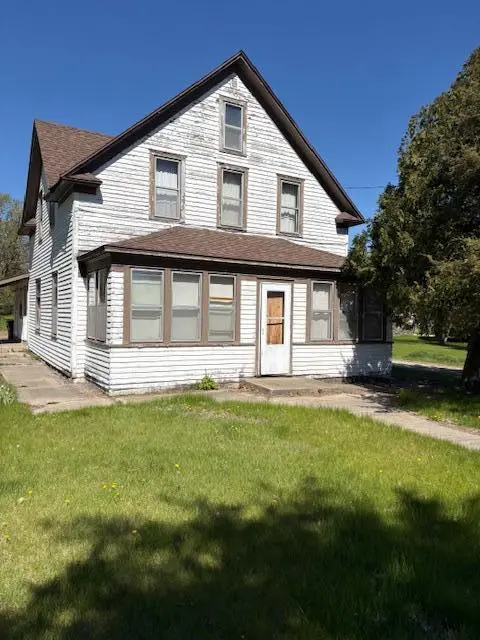 1010 Hwy 71 N